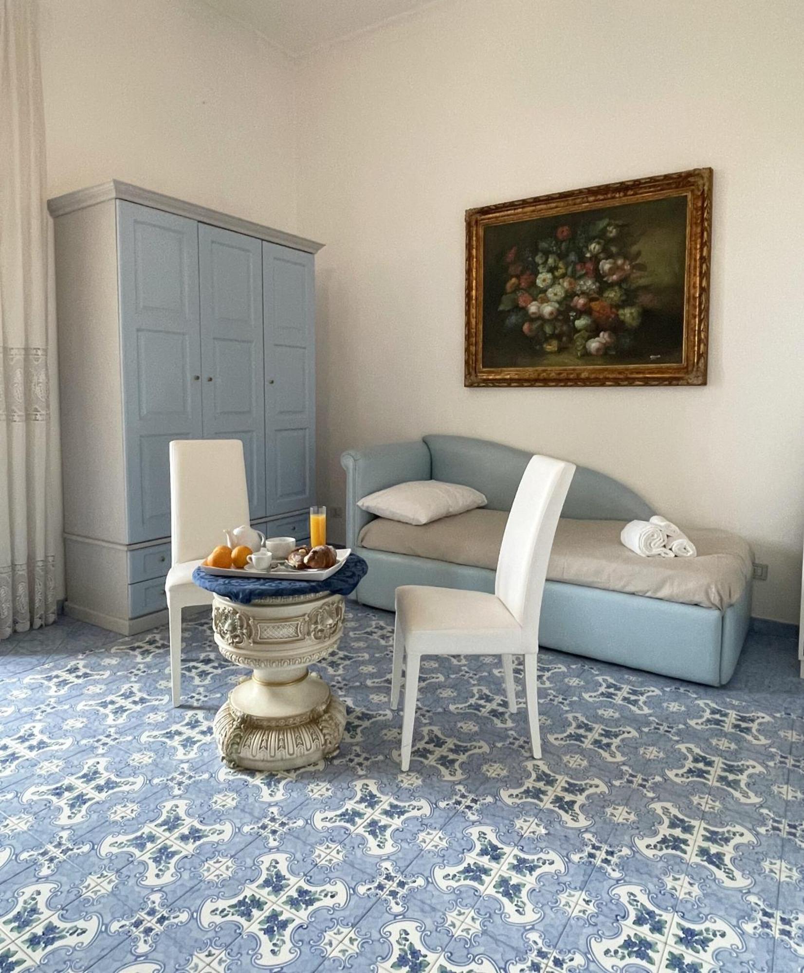 Couette-café Ambasciata Relais *